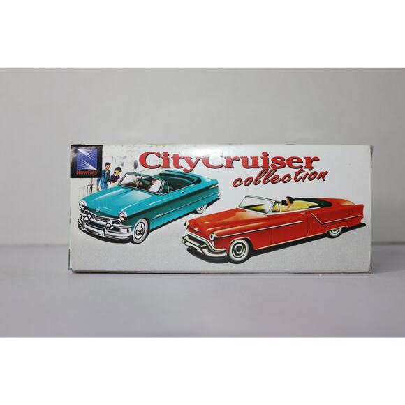 1948 Buick Roadmaster Red City Cruiser Collection 1:43 Scale (D) - Picture 2 of 3
